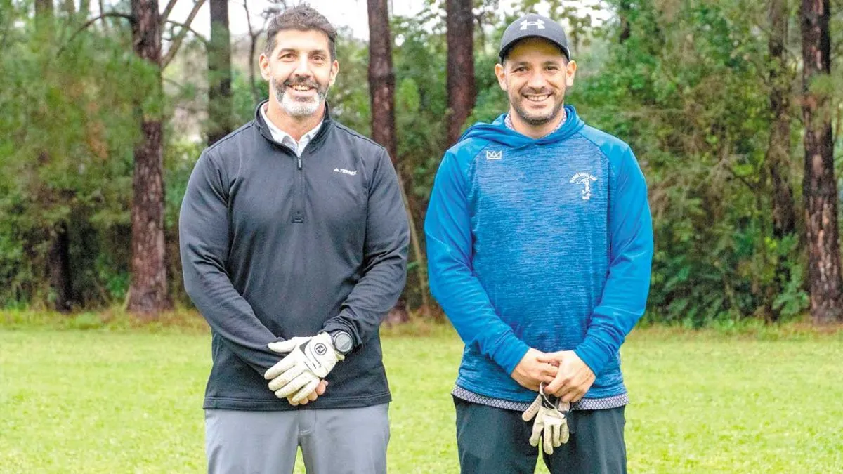 Mario Rinaldi (derecha). Copa El Territorio