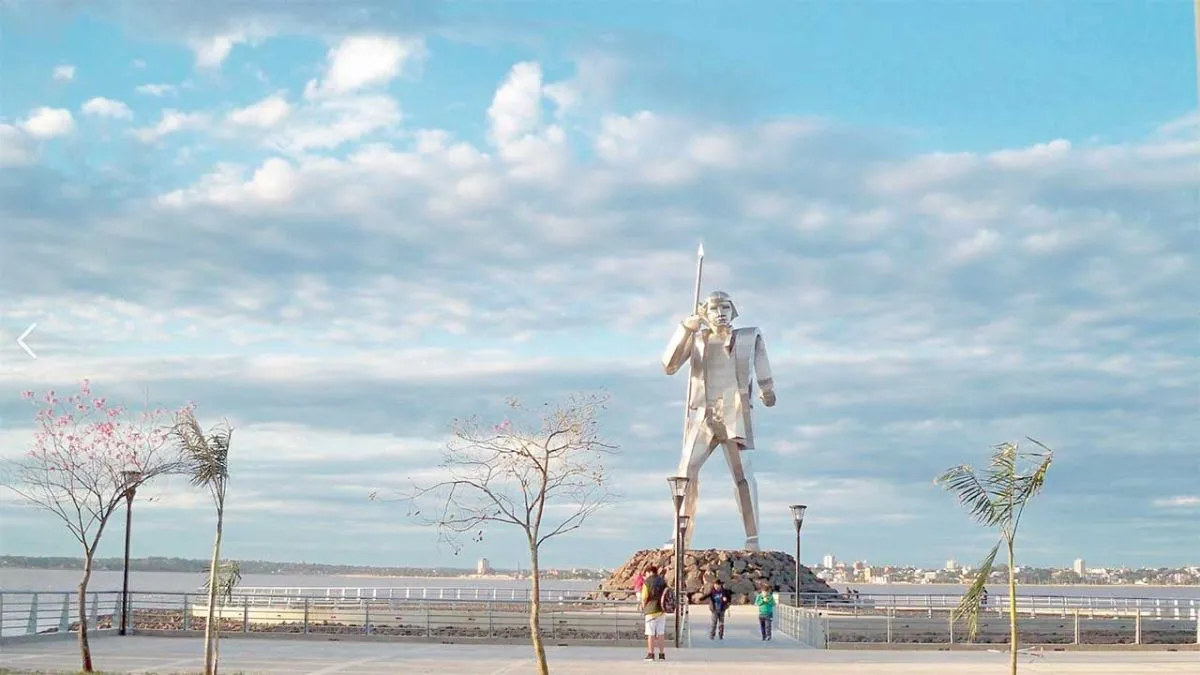 Turismo. Posadas, Costanera