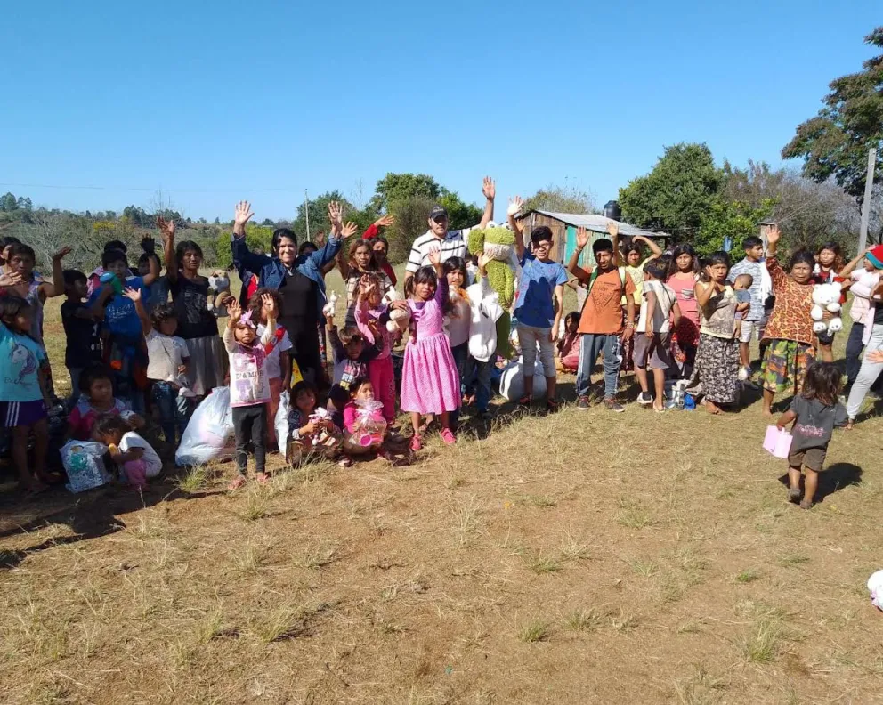 Fracrán: acercaron donaciones y sacaron sonrisas a niños de comunidades Mbyá Guaraní 