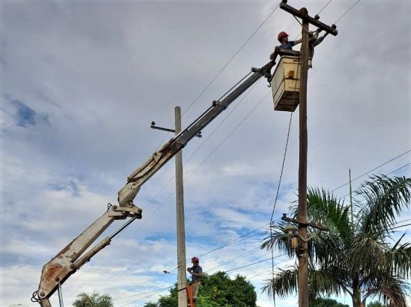 Cortes de energía por mantenimiento en cuatro localidades de Misiones