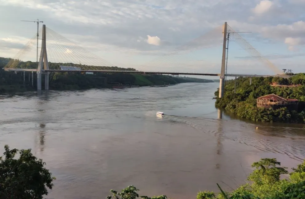 Está listo el puente que une Presidente Franco con Foz do Iguazú pero no se podrá usar hasta 2025