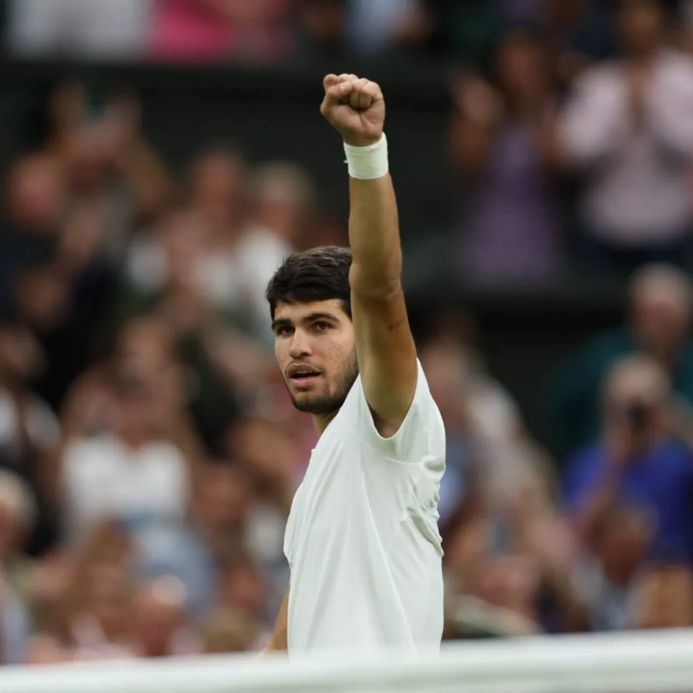 Djokovic y Alcaraz jugarán el domingo la final del torneo de Wimbledon
