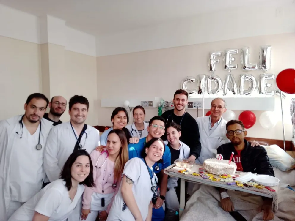 Cesar Maman celebró 25 años internado en el Argerich mientras espera el doble trasplante