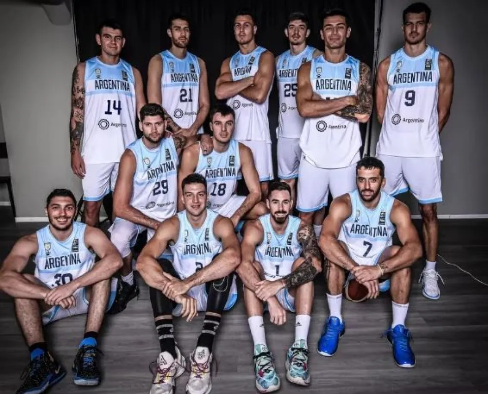 La selección argentina de básquet comienza su camino en el Preclasificatorio Olímpico con París 2024
