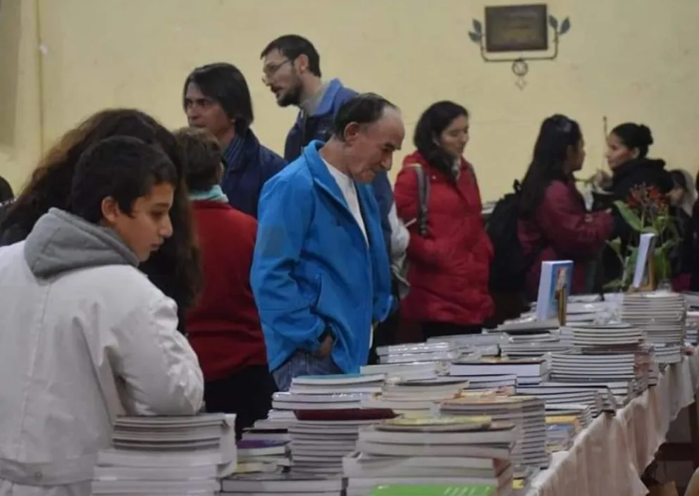 Se realiza en Montecarlo la 9° Feria Regional del Libro