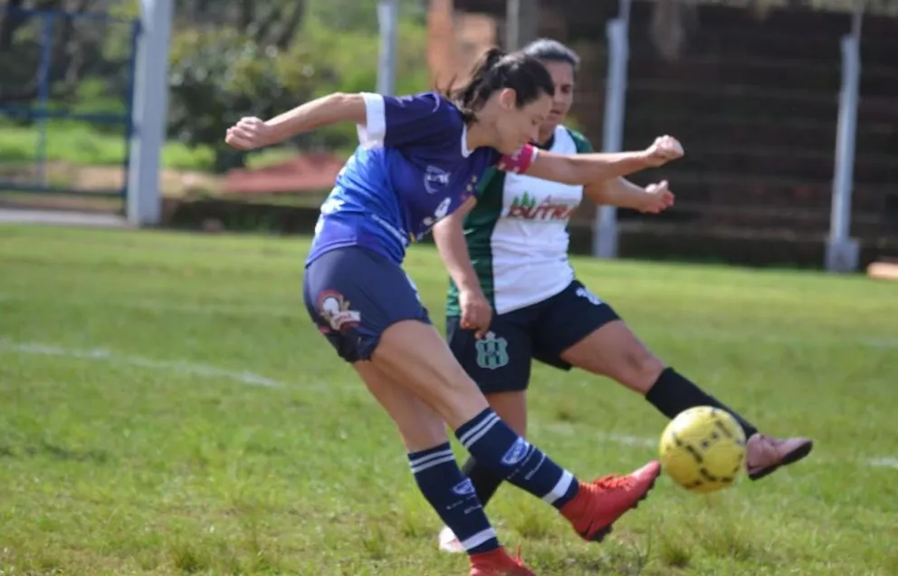 Atlético Oberá y Atlético Iguazú a la final del Femenino