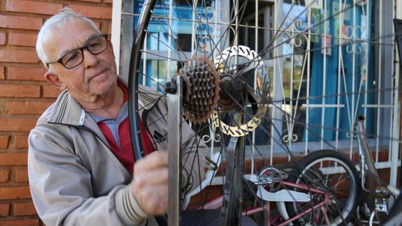 La demanda de reparaciones y ajustes de bicicletas en tiempos de crisis