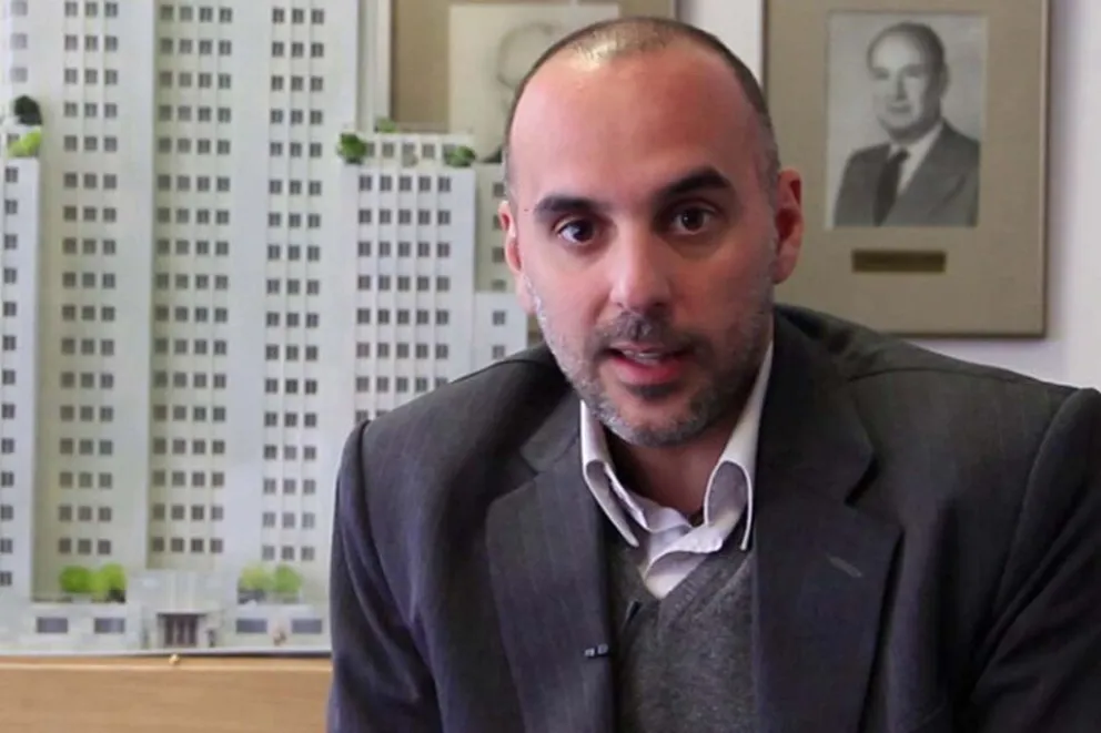 “No hay condiciones para dolarizar la economía”, aclara el director del Banco Central