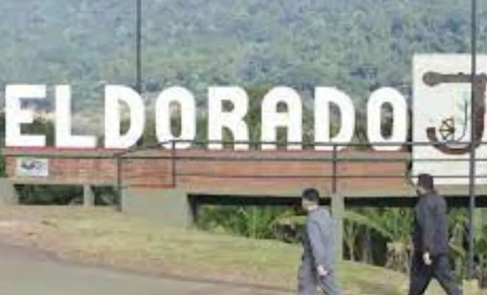 Operativos de salud animal en barrios de Eldorado