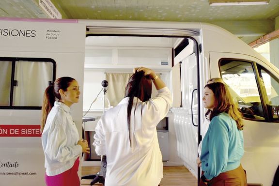 Incorporan parches mamarios para la detección del cáncer