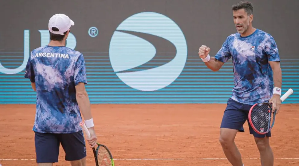 Argentina le ganó la serie a Lituania y avanzó a los Qualifiers tras el triunfo en el dobles