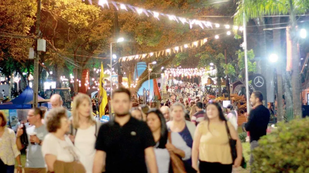 El público confirmó la fuerza cultural de la Fiesta del Inmigrante
