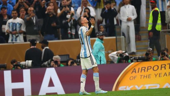 Se hizo viral el golazo de Di María a Francia en la final del Mundial