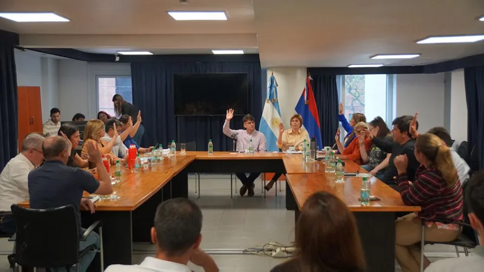 El Presupuesto 2024 obtuvo dictamen y se apresta a bajar al recinto