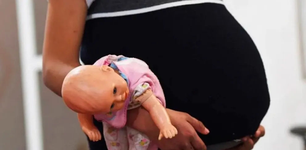 Charlas con jóvenes para prevenir el embarazo