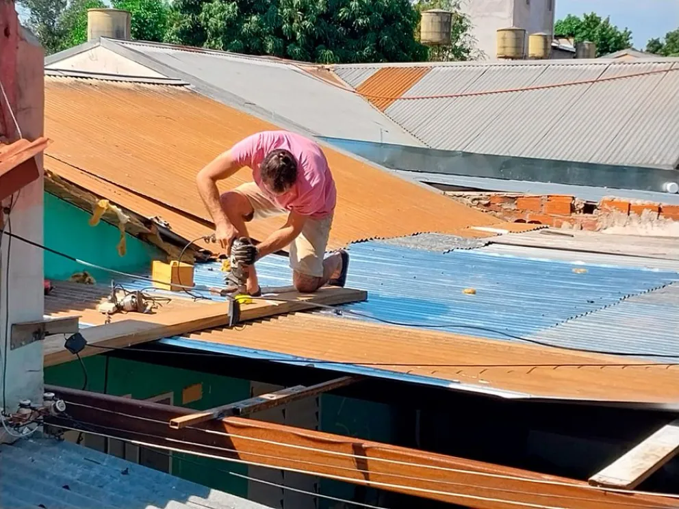 El Niño activó la venta de chapas y materiales para arreglar techos