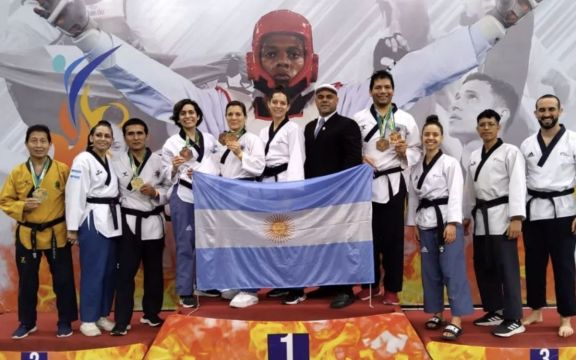 Dos santotomeños en la selección argentina de taekwondo