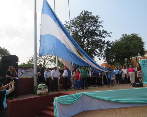 Puerto Esperanza conmemoró su 97º aniversario fundacional, honrando a sus pioneros y antiguos vecinos 