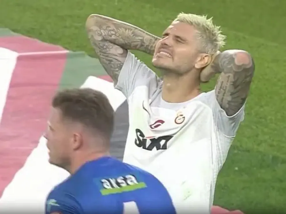 El delantero Icardi marcó el gol de triunfo de Galatasaray y protagonizó un blooper