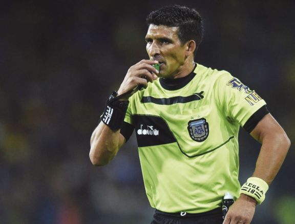 Merlos, el elegido para el superclásico