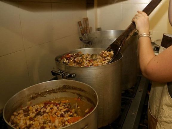 Este domingo en la Bajada Vieja se invitará el delicioso yopará 