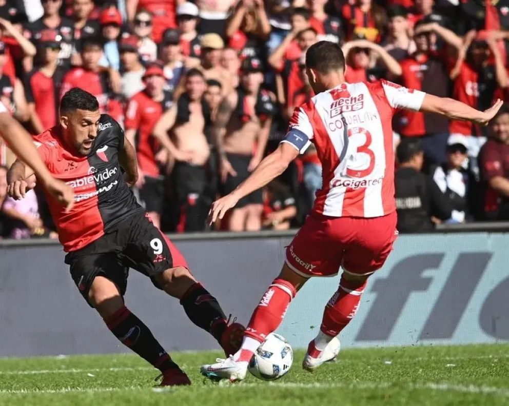 Copa de la Liga: Colón-Unión y Estudiantes-Gimnasia no pasaron del cero 