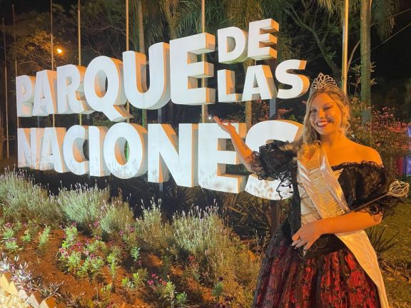 La Reina Virtual de los Inmigrantes lleva la representación de la fiesta obereña a toda la provincia