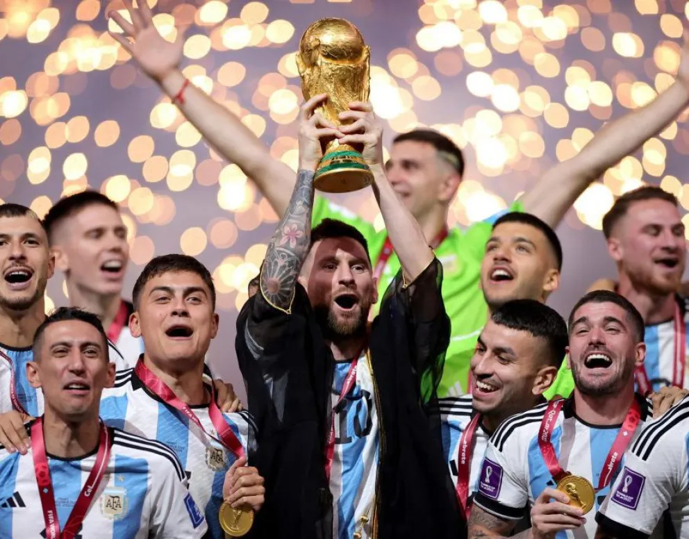 El presidente de la Conmebol anunció que la Argentina, Uruguay y Paraguay serán sede del Mundial 2030