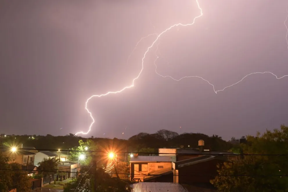 Se mantiene la alerta amarilla por tormentas para parte de Corrientes y Misiones