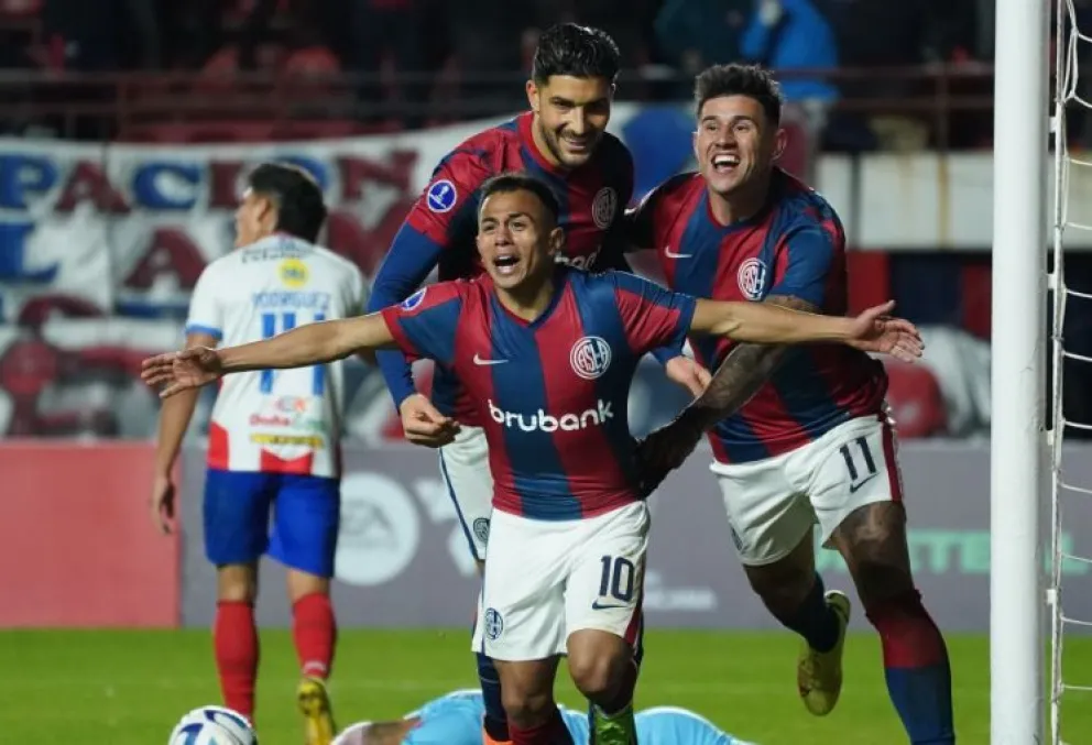 San Lorenzo buscará volver a la victoria frente a un Newell's en baja