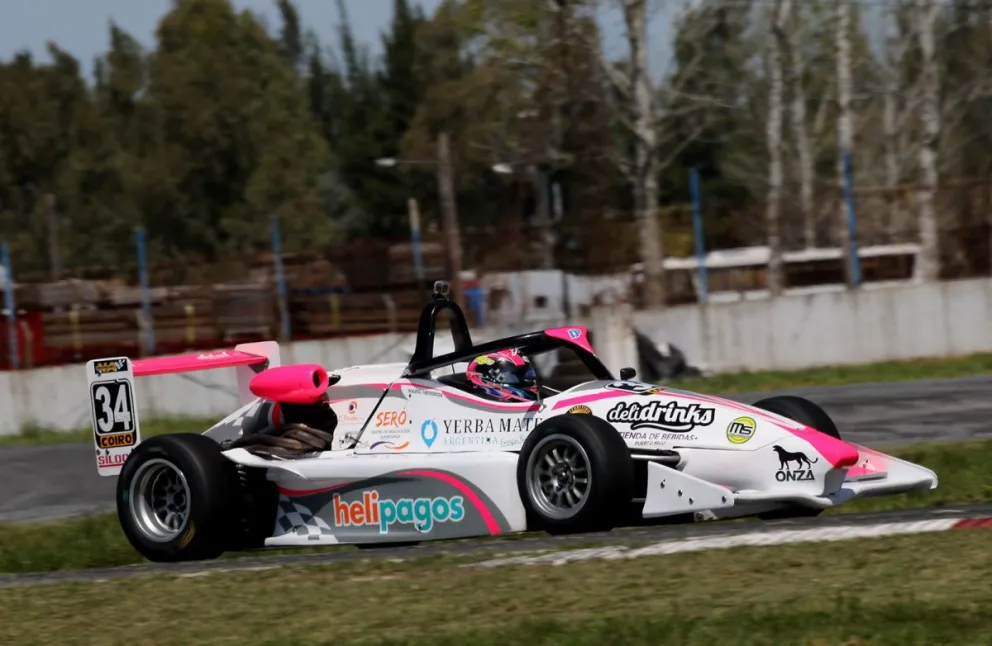 Mairú rompió la caja y no pudo terminar la primera final de la Fórmula 3 