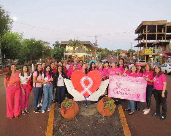 Wanda: mujeres conmemoraron el mes ‘Rosa’ de concientización sobre el cáncer de mama 