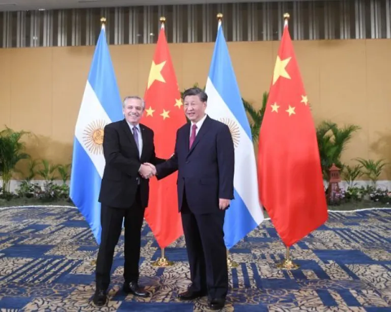 Alberto Fernández partió a China para participar del III Foro de la Franja  y la Ruta | EL TERRITORIO noticias de Misiones