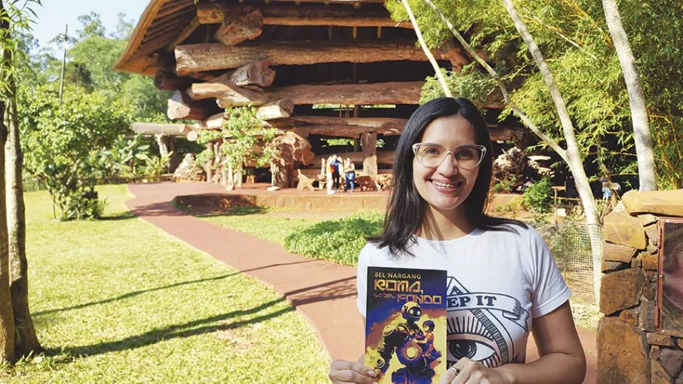 Con ‘Roma la del fondo’, Belén Nargang se abre camino como joven pluma misionera