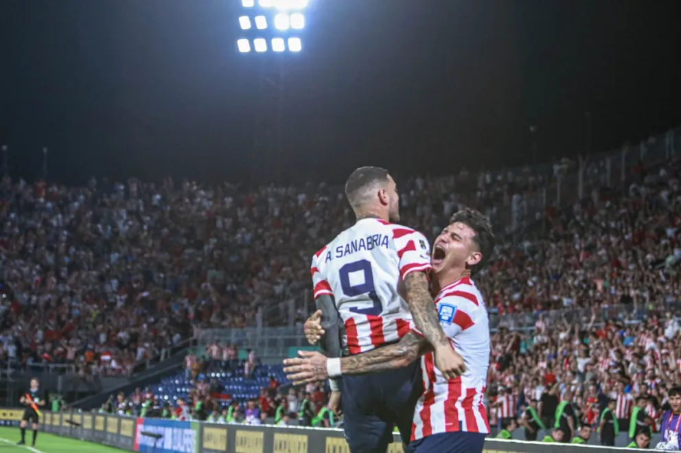 Paraguay venció a Bolivia y consiguió su primera victoria en las Eliminatorias