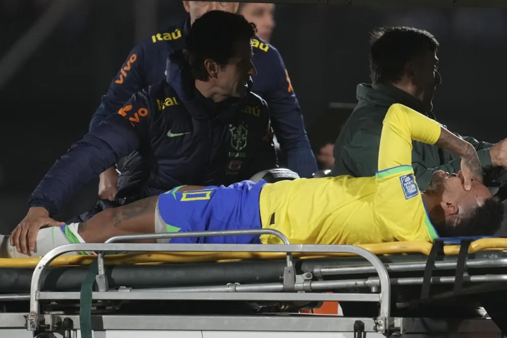 Al-Hilal confirmó la lesión de Neymar: rotura de ligamento y menisco de la rodilla izquierda