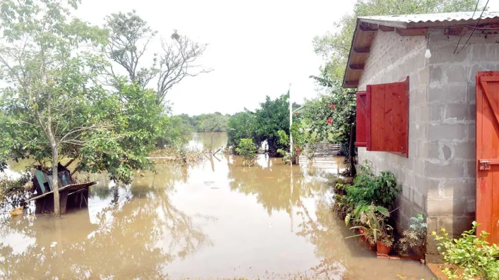 Se mantiene asistencia a afectados ante posible continuidad de las lluvias 