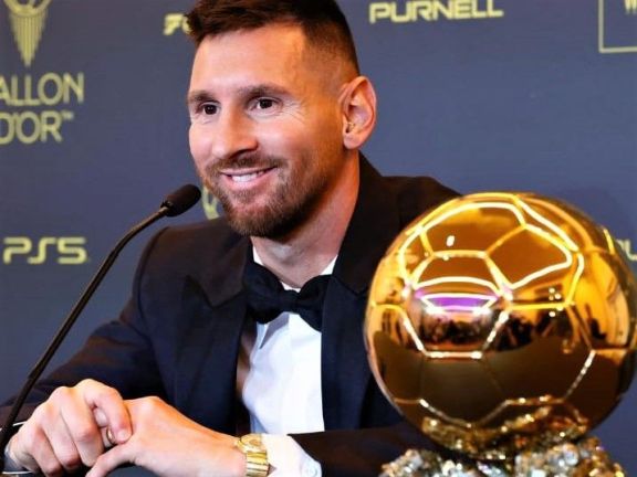 "Mentís... una vez más", dura acusación de Messi a un periodista español