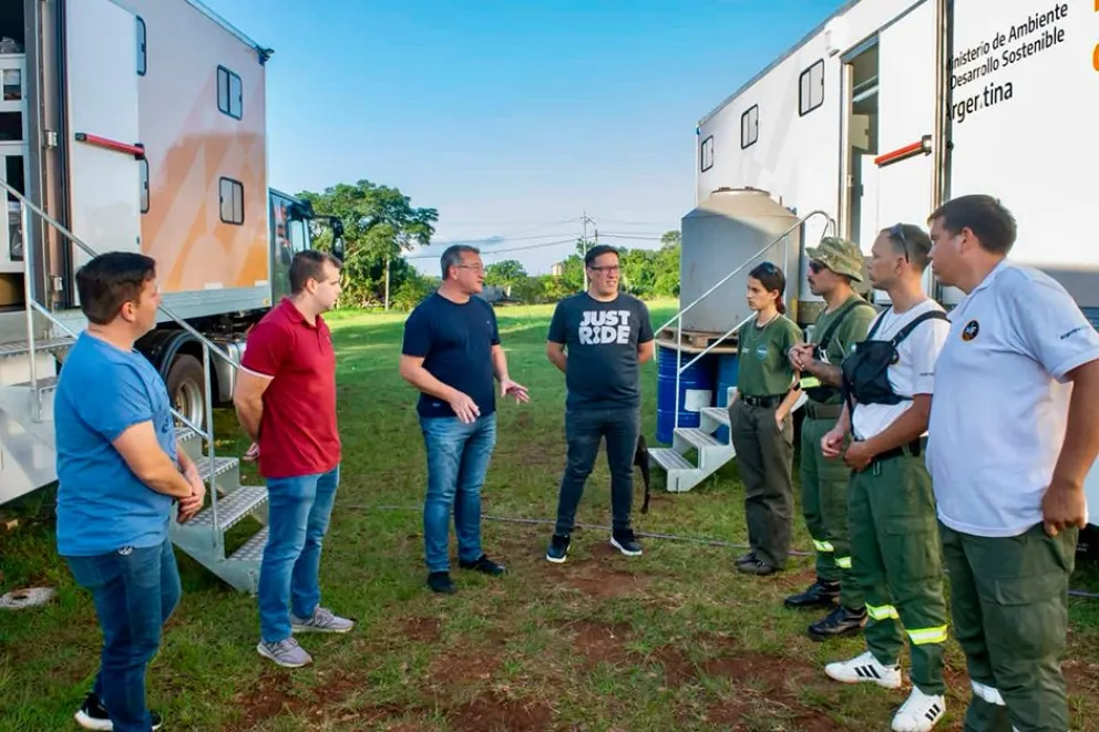 Alistan camiones dormitorios ante posibles evacuaciones