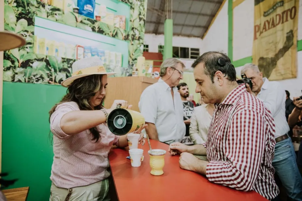 Desde la Fiesta de la Yerba Herrera destacó los nuevos valores de la materia prima de la yerba mate