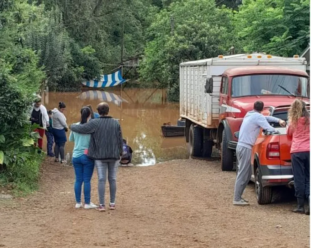 El Comité de Crisis en El Soberbio se mantiene en alerta ante la constante crecida del río Uruguay