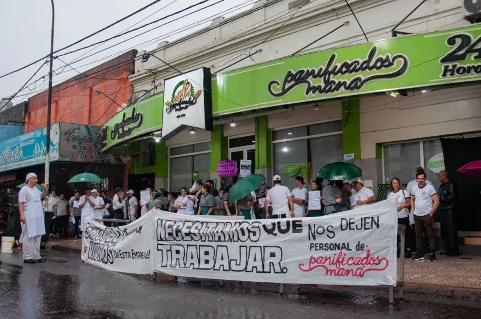 Levantaron la clausura de Maná y reabriría el martes por la noche 