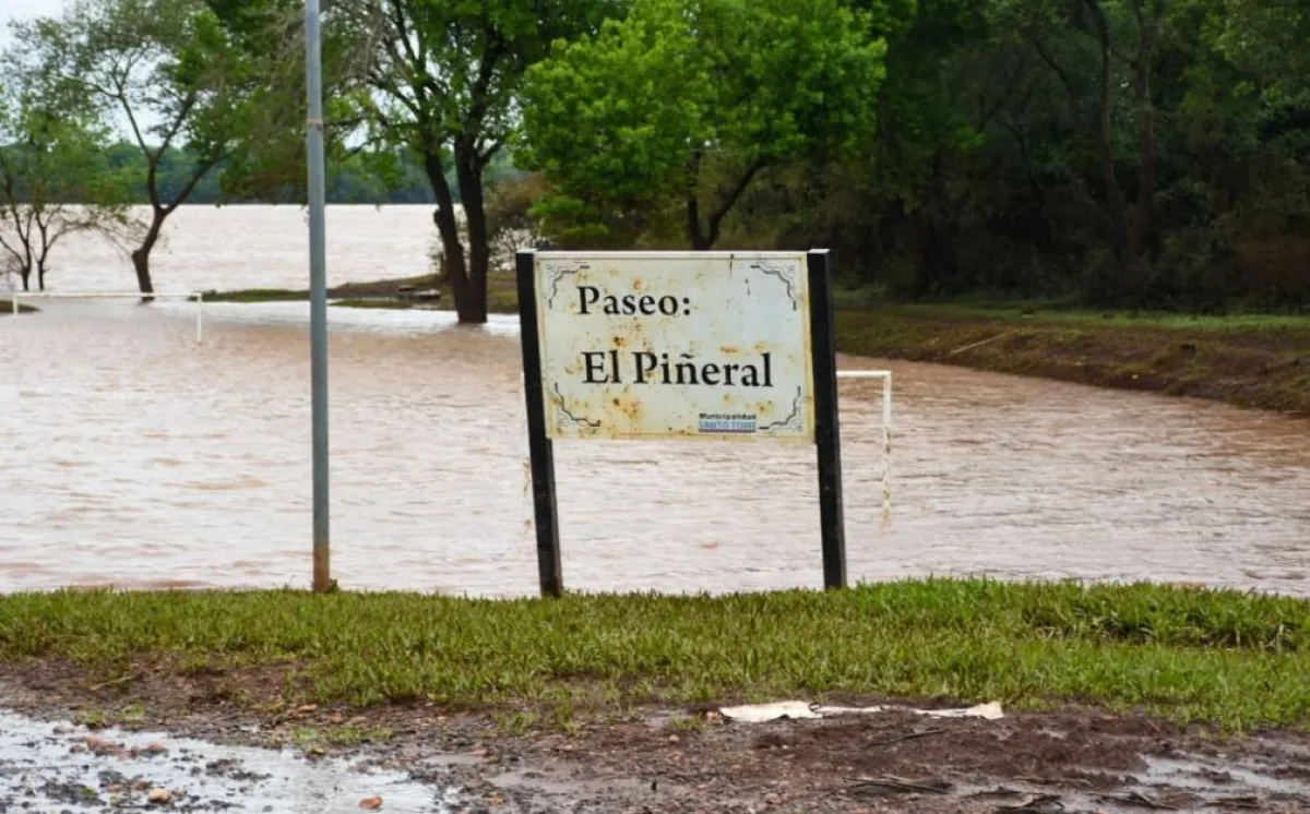Santo Tomé en alerta ante la constante crecida del río Urguay