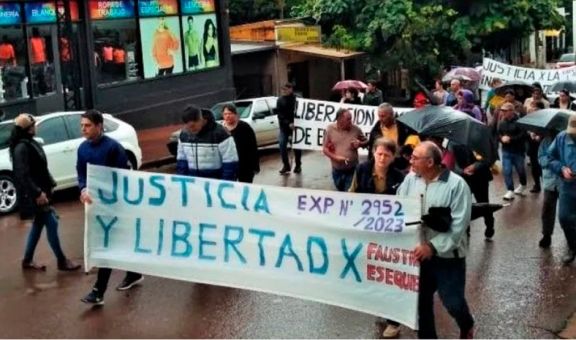 Falta de mérito y libertad para el profesor denunciado por abuso sexual