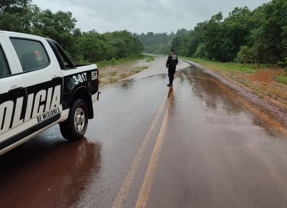 Se interrumpió el tránsito en Colonia Aurora sobre la ruta 2