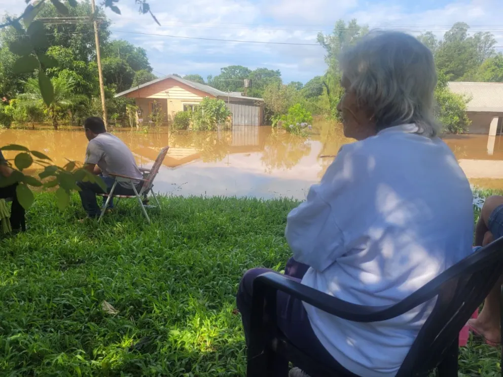 San Javier: el miedo de la abuela Natalia y la espera para que el agua baje