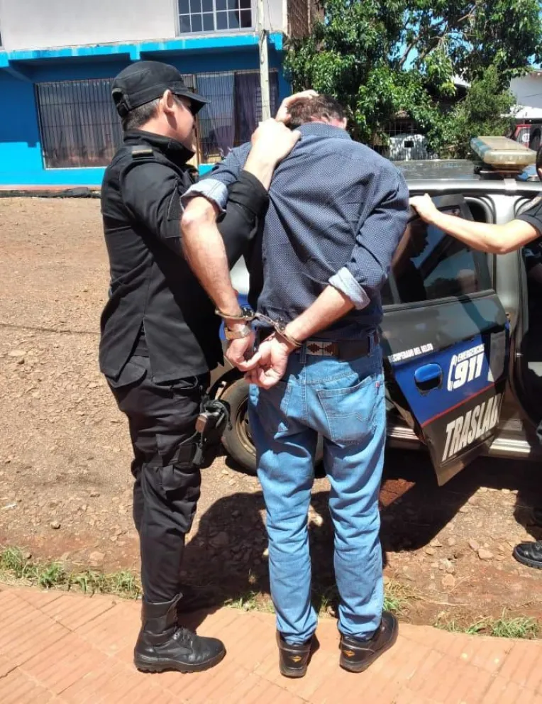 Elecciones presidenciales: 7 hombres arrestados en escuelas por pedidos de captura vigentes