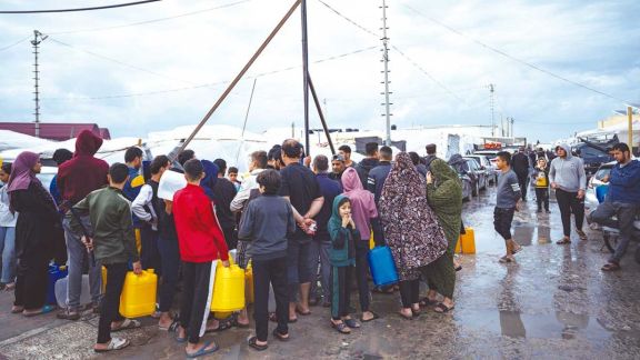 Evacuan a 31 bebés prematuros del principal hospital de Gaza 