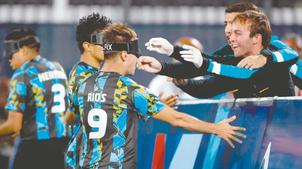 El misionero Mario Ríos es parte del seleccionado masculino de fútbol para ciegos.