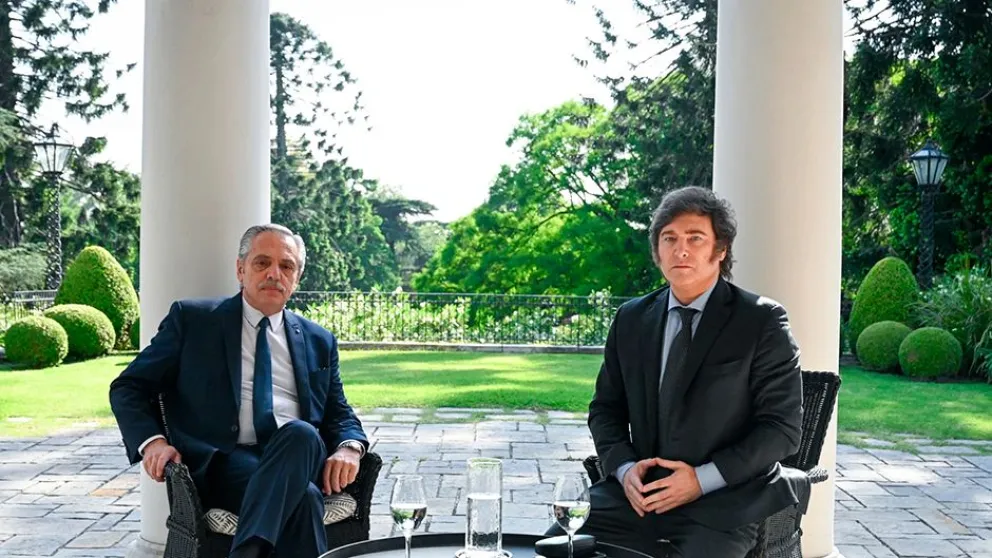 Inicio formal de la transición entre Alberto y Javier Milei